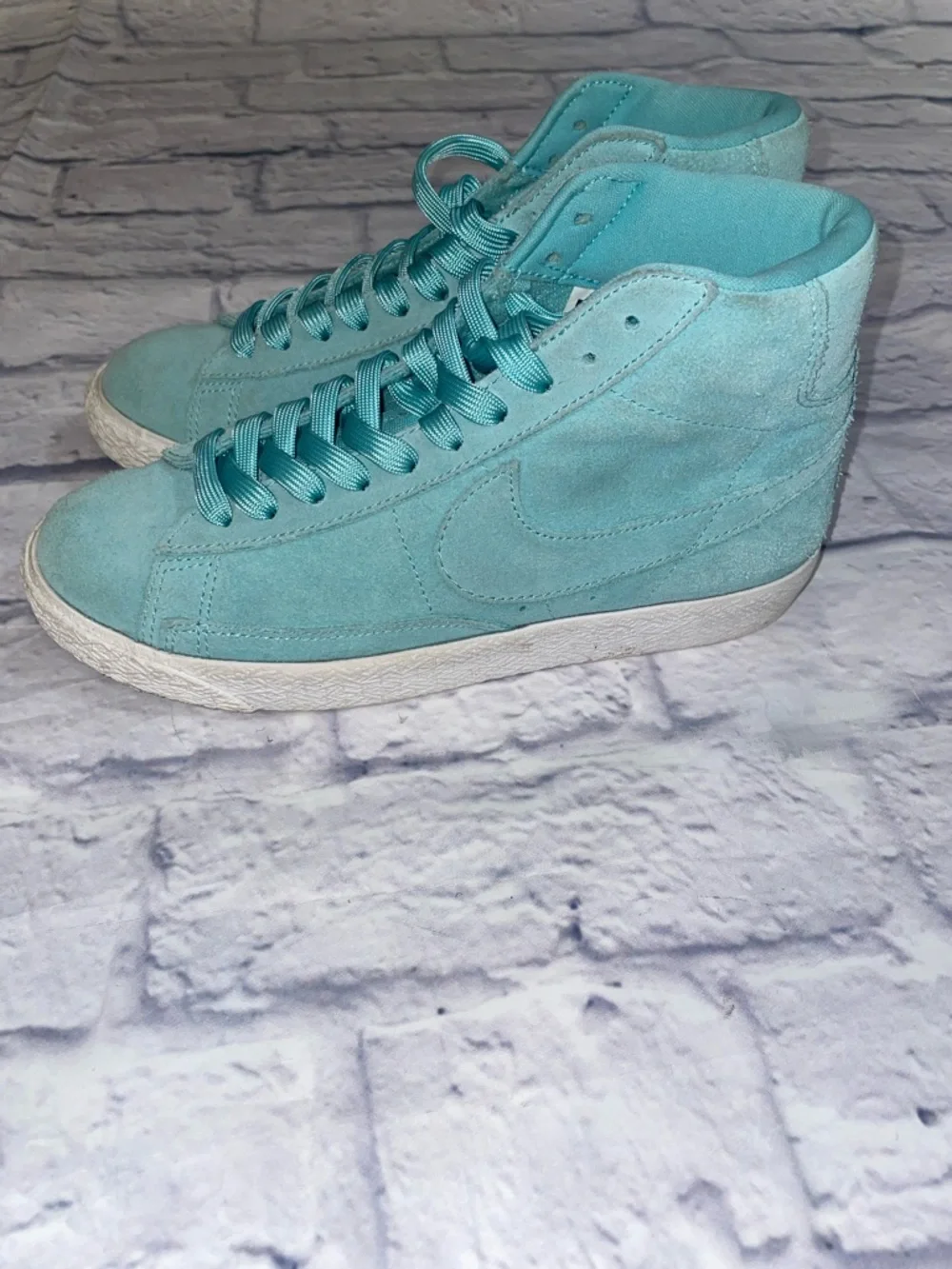 Nike Blazer Mid “Island Green” Size 5